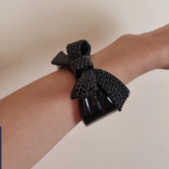 Mimco 💫 host pick 💫 black bow cuff bracelet - Picture 2 of 7